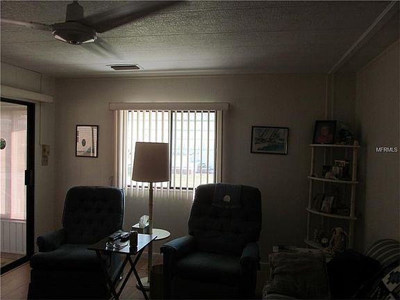 4th image of 529 Cervina Dr N