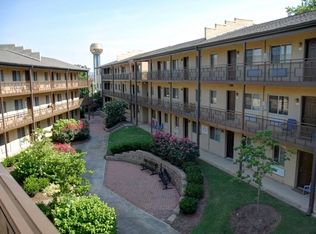 820 W Hill Ave APT 303, Knoxville, TN 37902