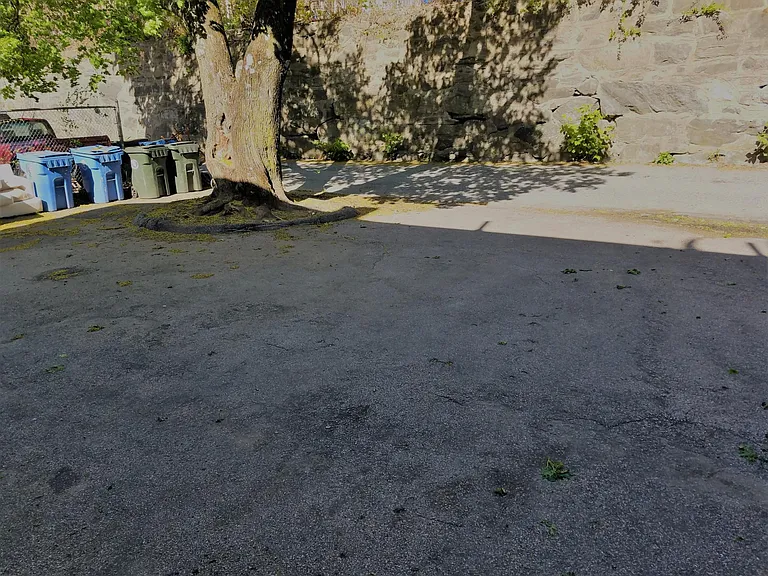 29 Shetucket Ave — Photo 11