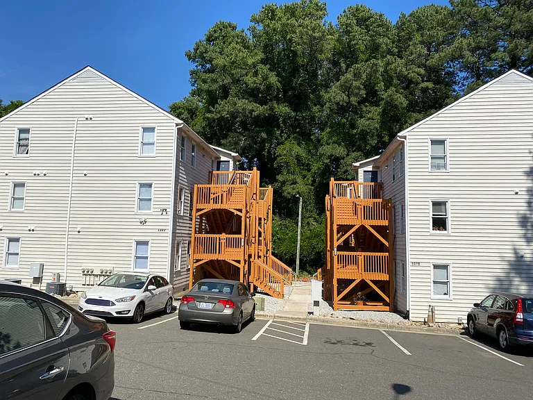1005 Carlton Ave #A — Photo 1