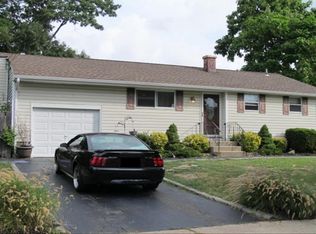 6 Charter Rd, Selden, NY 11784