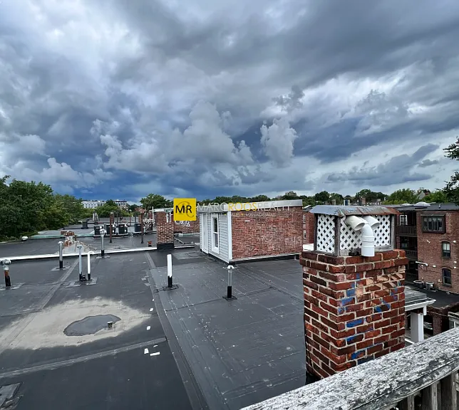 8 Strathmore Rd #4B — Photo 16