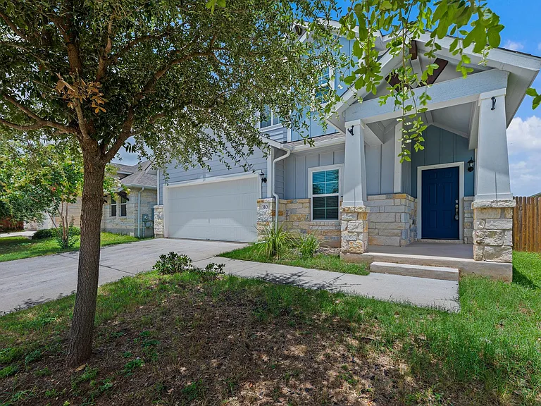 310 Rimrock Ct — Photo 4