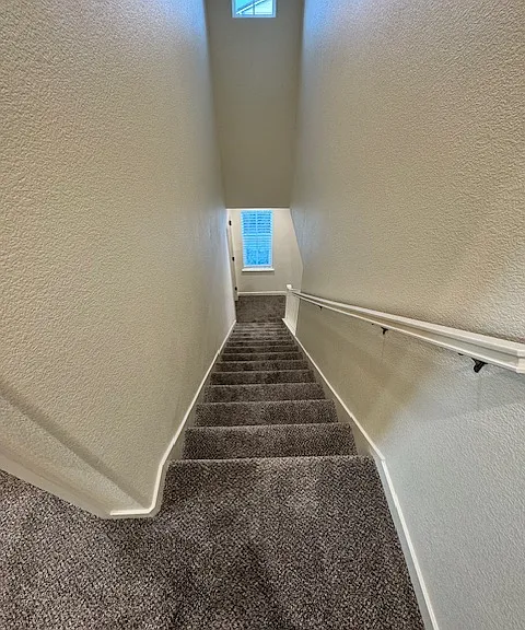 1820 Yellowwood Ave — Photo 16