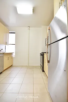 Rented by Bohemia Realty Group | media 4