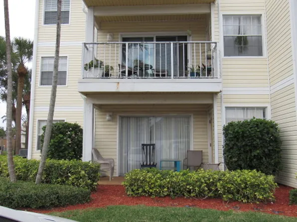 1850 Charlesmont Dr APT 113, Melbourne, FL 32903