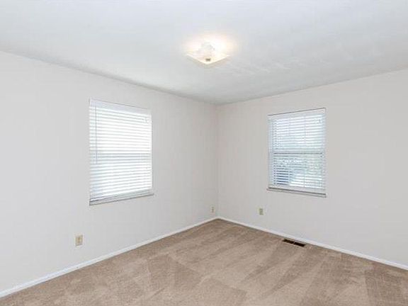 4th image of 10341 Forest Brook Ln #1
