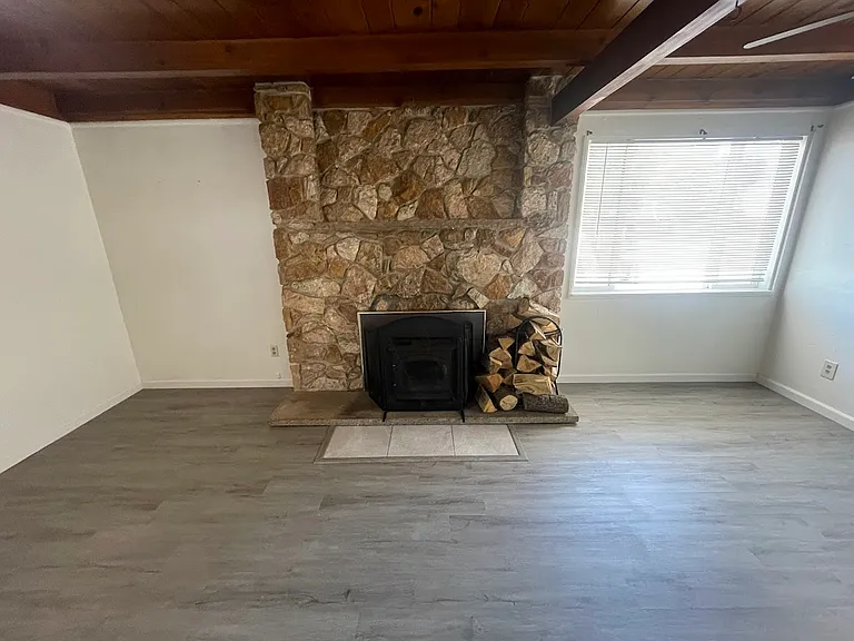 314 S Main Ave — Photo 2