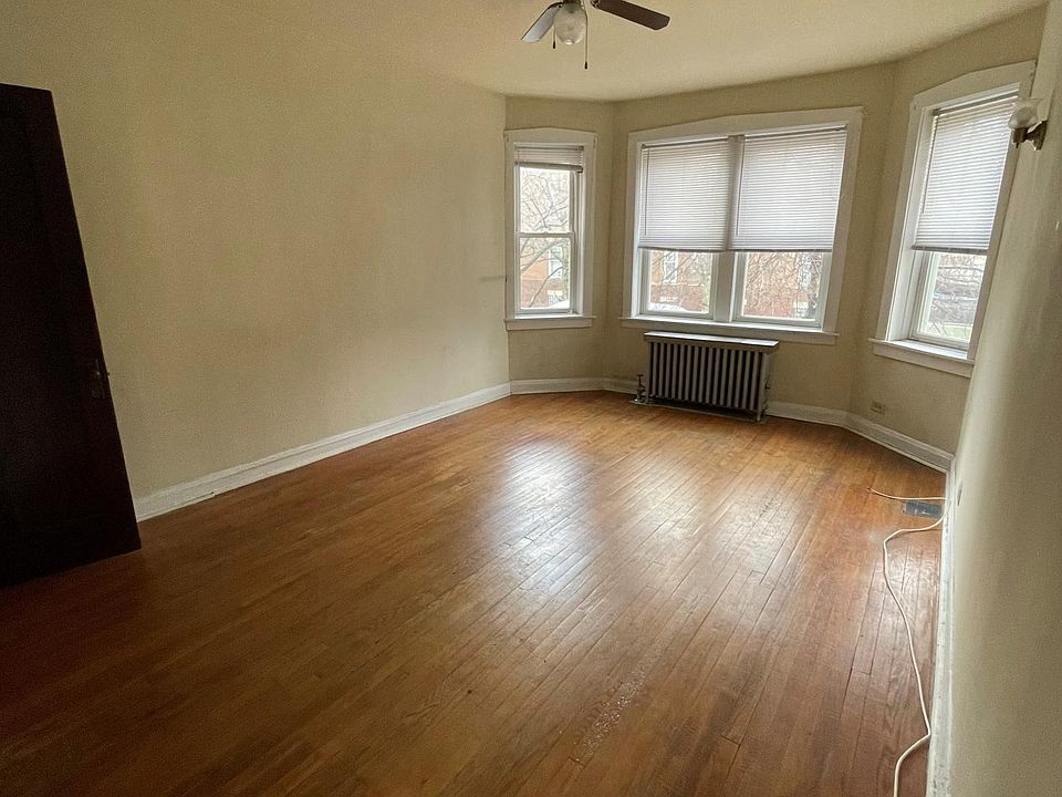 1st image of 2113 N Mozart St #1S
