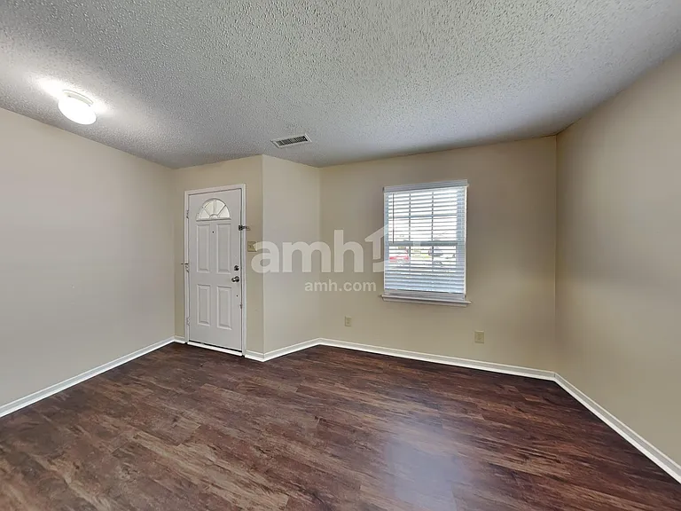 10325 Carrington Way — Photo 8