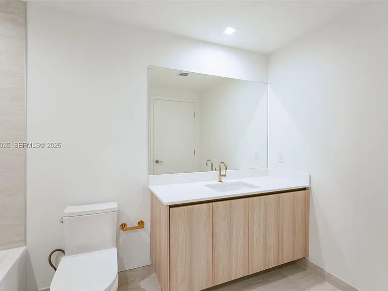 77 SE 5th St #2603 — Photo 23