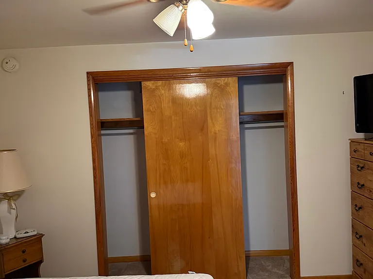 921 Hill St — Photo 11