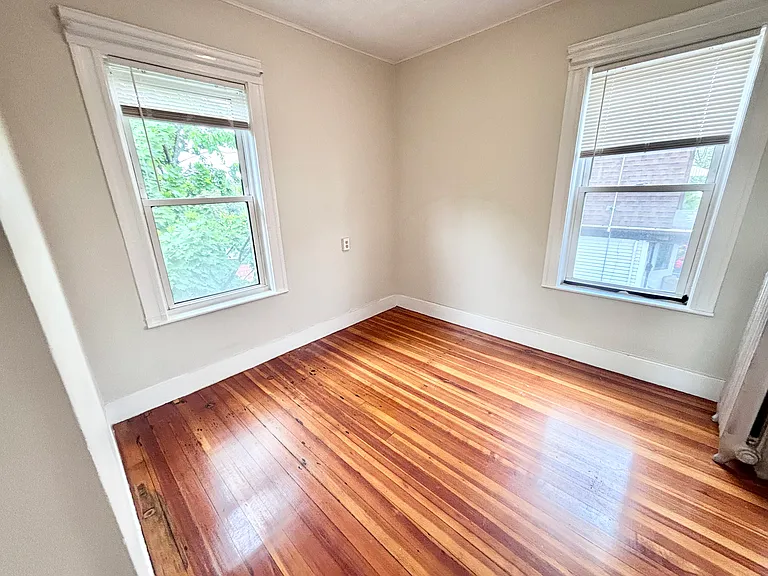 121 Winthrop St #1 — Photo 22