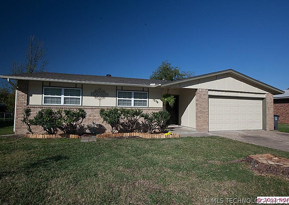 1st image of 1316 S 124th East Ave