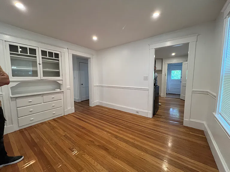 86 Boylston St — Photo 6