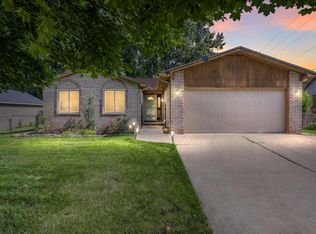 3027 Chard Ave, Warren, MI 48092