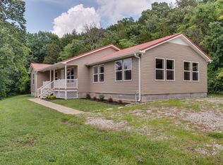 2620 E Sheepneck Rd, Culleoka, TN 38451