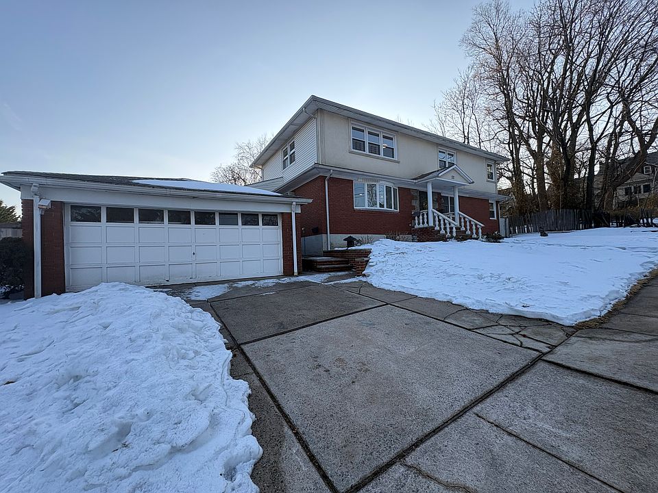 1st image of 32 Hunton St #2