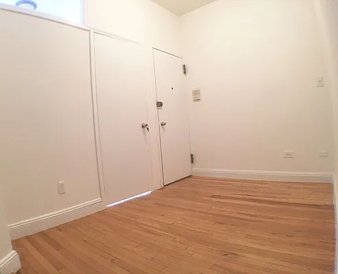 Rented by Ink Realty Services LLC | media 33