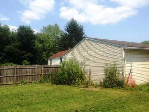5th image of 3132 Whipple Dr