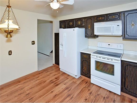 5th image of 12389 Linshan Dr