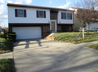 4508 Oak Creek Ln, Toledo, OH 43615