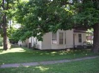 402 S Cedar St, Lane, KS 66042