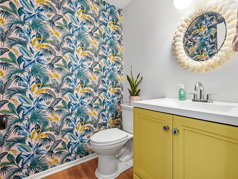 Powder Room