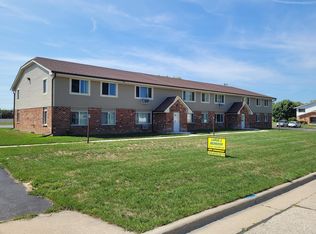 711 N Spring St APT 6, Random Lake, WI 53075