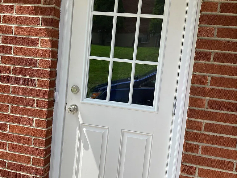 48A S Middletown Rd — Photo 2