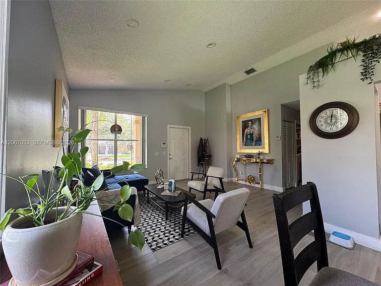 825 Falling Water Rd — Photo 3