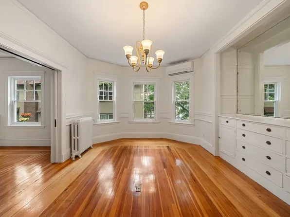 179 Rawson Rd #2, Brookline, MA 02445