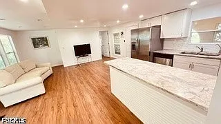 21191 Cypress Park Cir — Photo 9