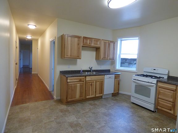 3rd image of 375 Greenwich Ave APT 5