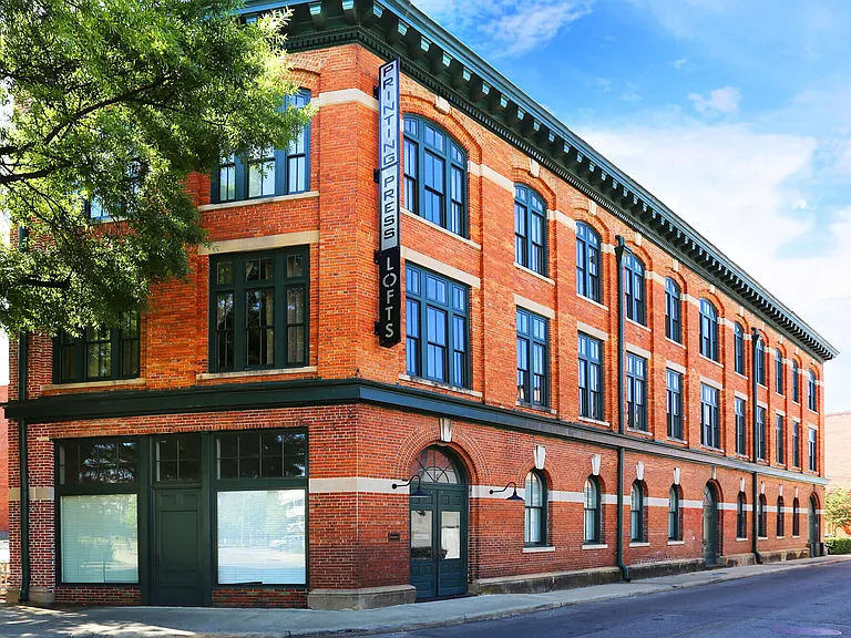 215 N Court St — Photo 21