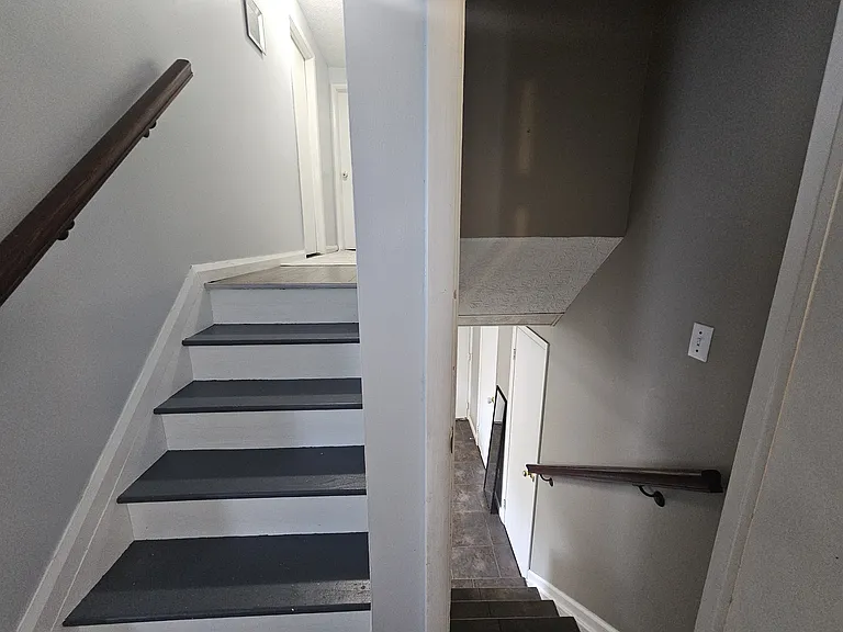 3136 Delburn Ave — Photo 41