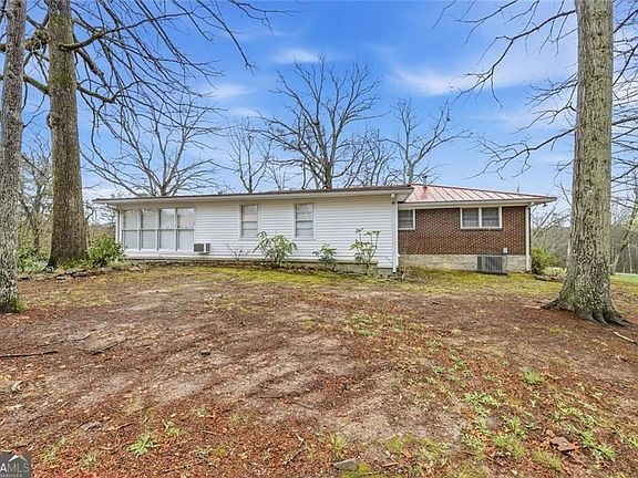 2nd image of 341 Pleasant Hill Rd NW