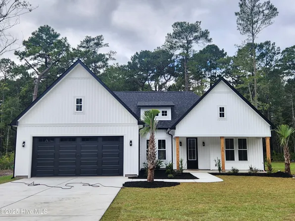 519 Briarwood Drive NW, Calabash, NC 28467