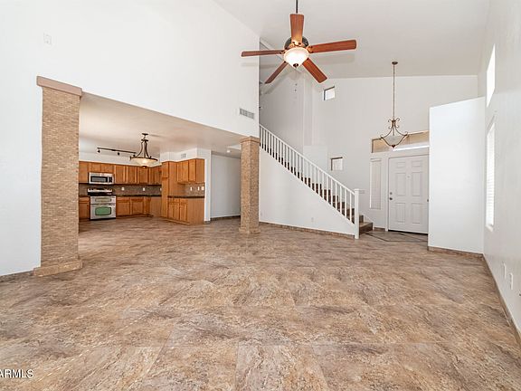 5th image of 25539 W Saint James Ave