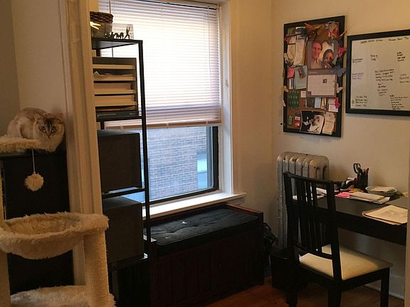 4th image of 5554 N Lakewood Ave APT 1C