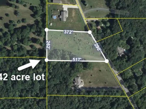 309 Townhall Rd, Metamora, IL 61548
