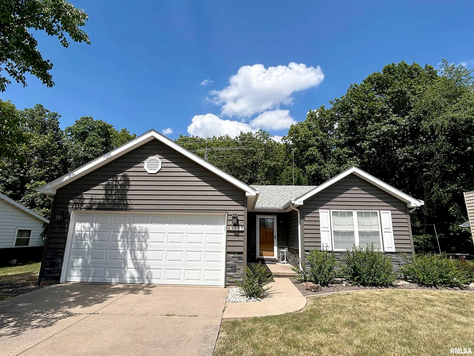 3527 W Saymore Ln photo 1