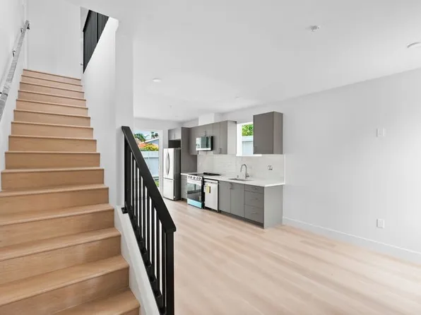 3520 Oak Glen Ln, San Diego, CA 92117