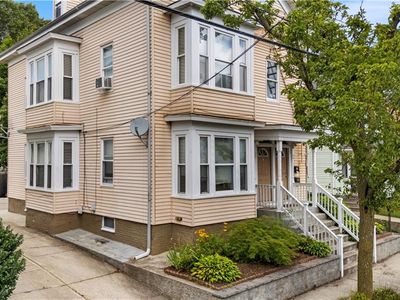 38-40 Vine St, East Providence, RI, 02914