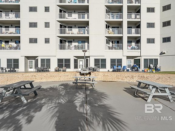 4th image of 375 Plantation Rd #5701