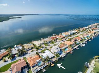 4945 S Shore Dr, New Port Richey, FL 34652