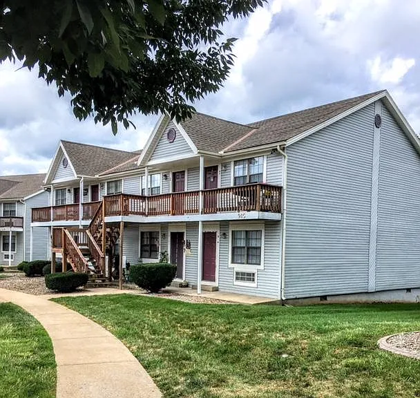 935 SW Hampton Ct #7 — Photo 12