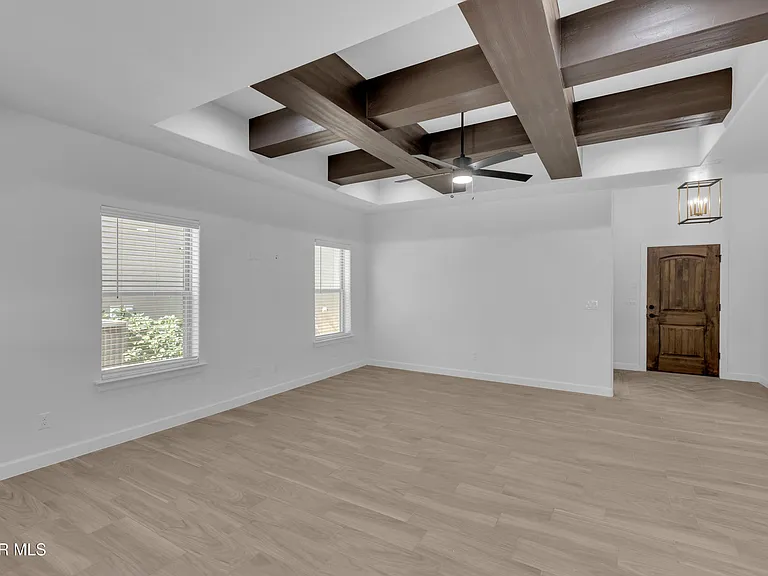 781 Cedarwood Ave — Photo 16