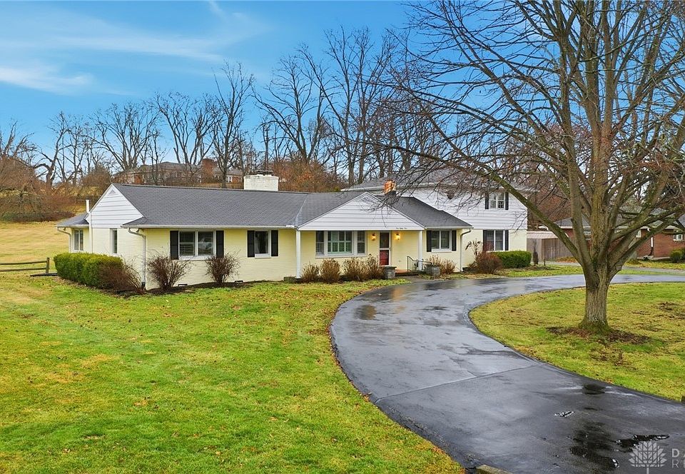 1st image of 489 Jenny Ln