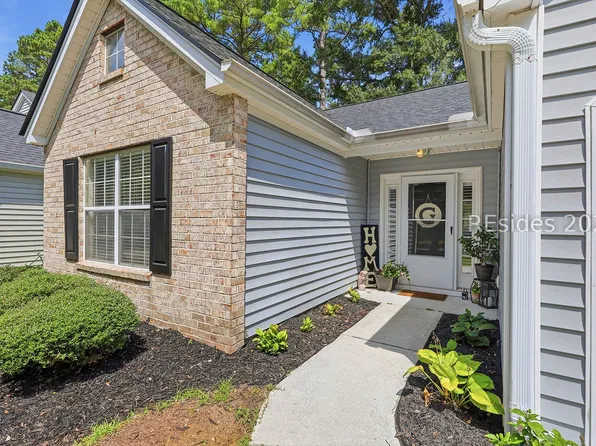 676 Farm Lake Drive, Bluffton, SC 29910